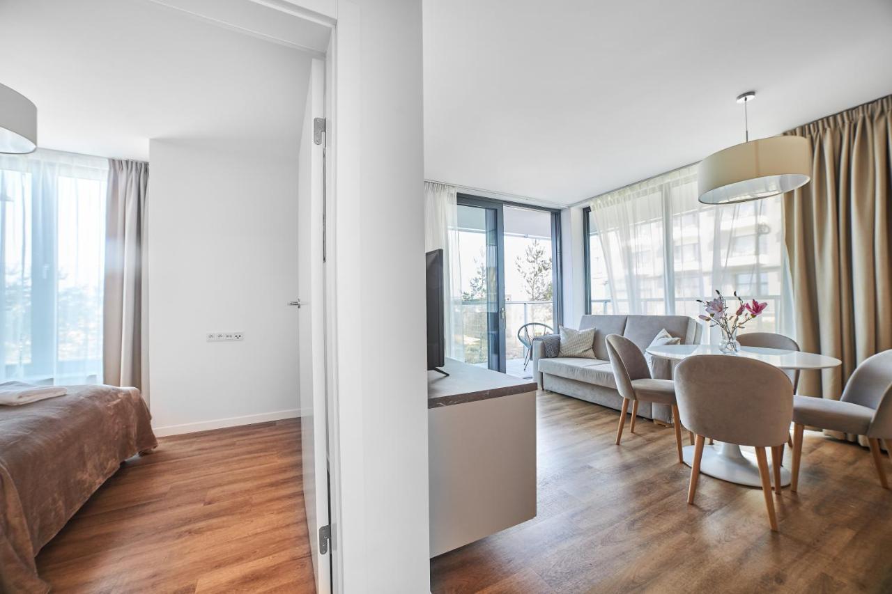Jantaris Mielno Apartamenty Przy Plazy المظهر الخارجي الصورة