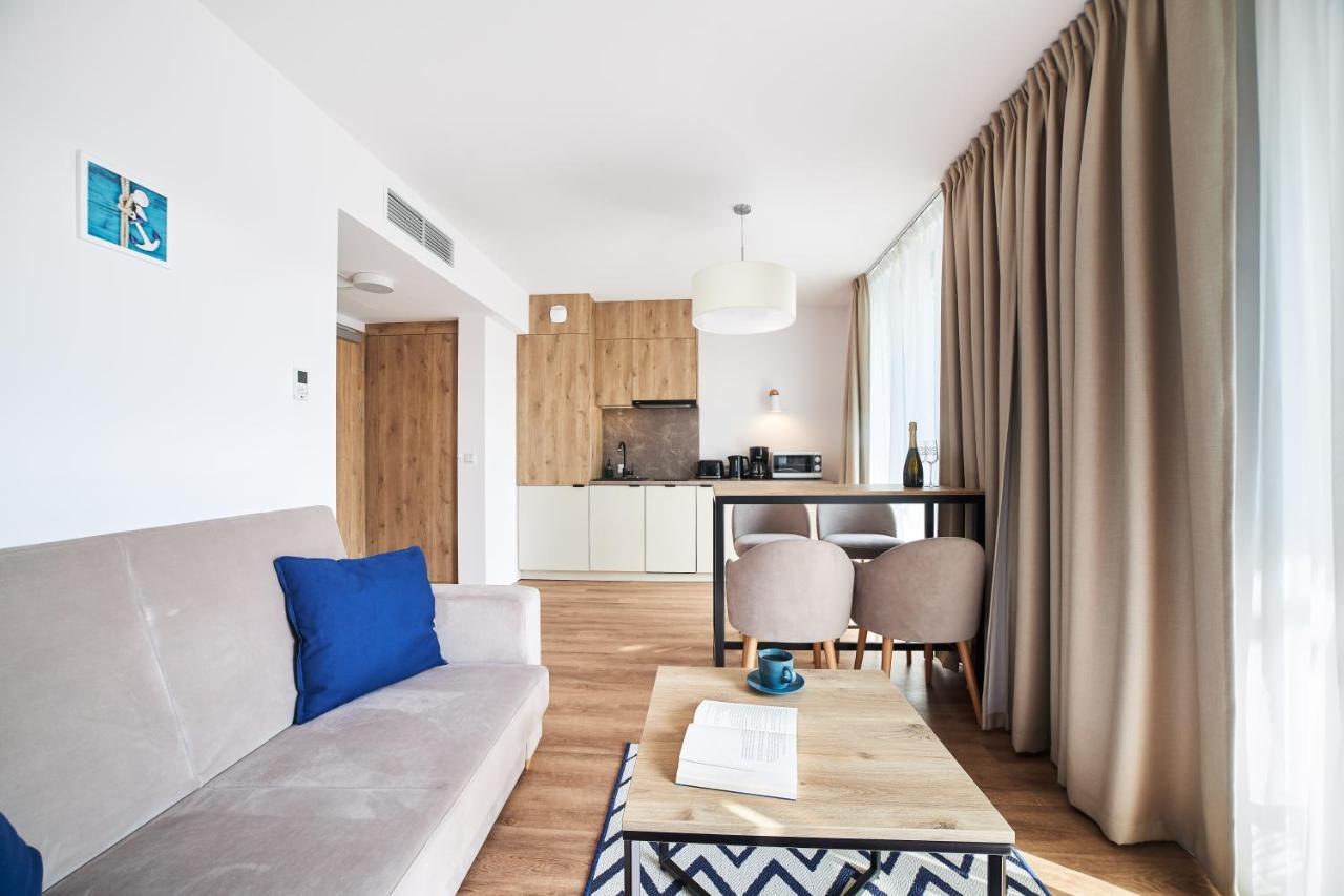 Jantaris Mielno Apartamenty Przy Plazy المظهر الخارجي الصورة